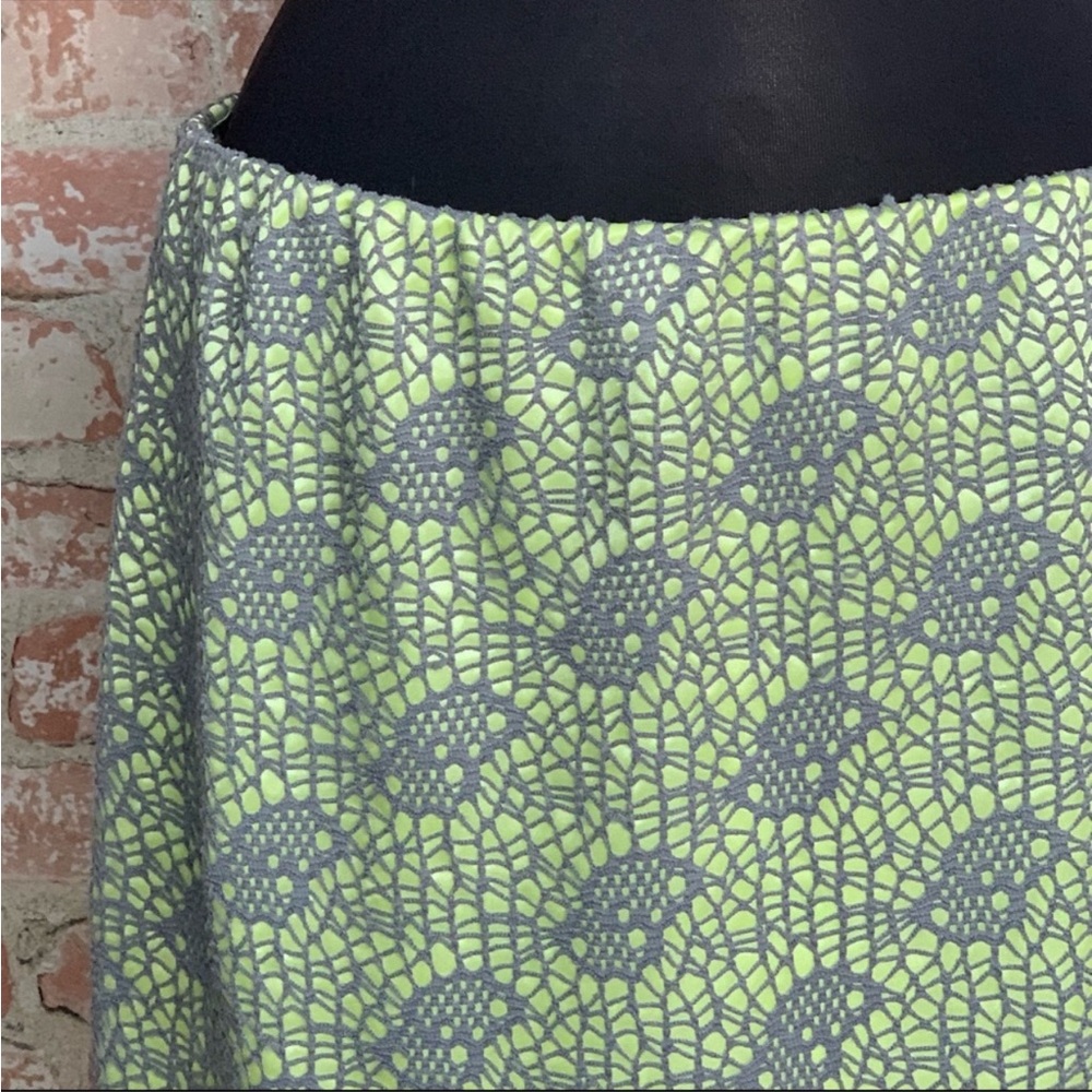 MOSSIMO Skirt Pistachio Green Pencil Large Crochet Elastic Waist - Picture 5 of 7